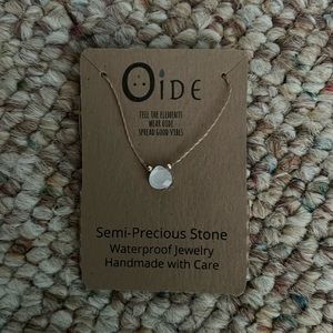 Oide handmade moonstone necklace